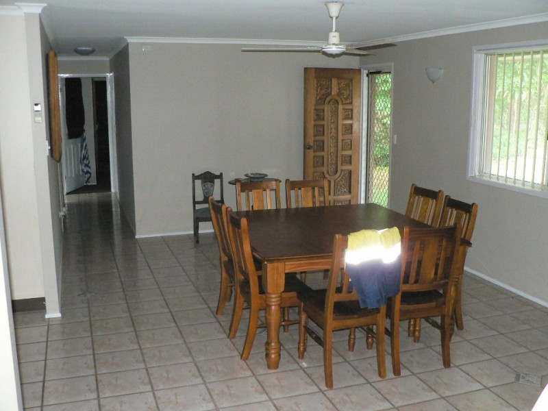 14 Silverton Dr, Tannum Sands QLD 4680