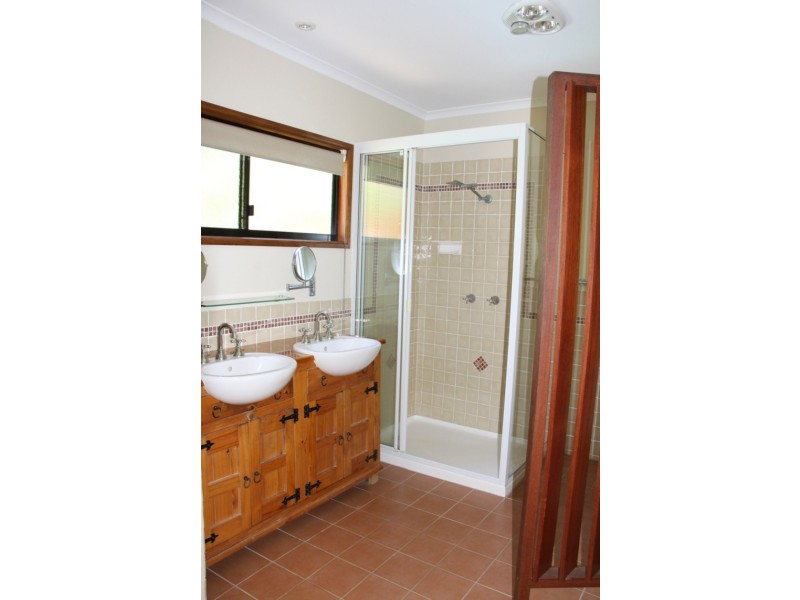 13 Creek Road, Tannum Sands QLD 4680