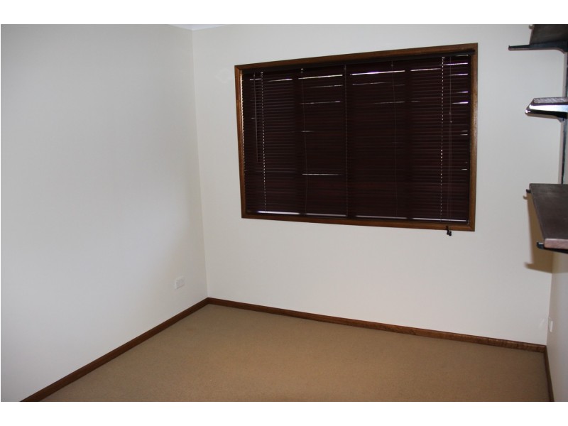 13 Creek Road, Tannum Sands QLD 4680