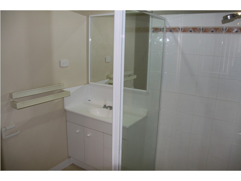 8 Gregory Street, Tannum Sands QLD 4680