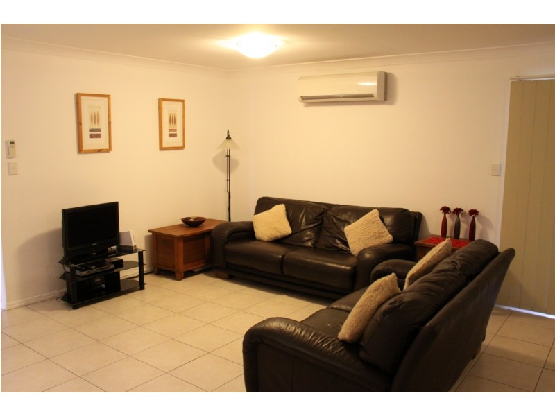 1 Cloncurry Court, Tannum Sands QLD 4680