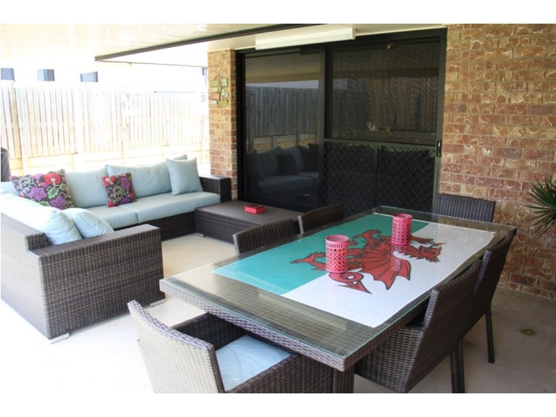 1 Cloncurry Court, Tannum Sands QLD 4680