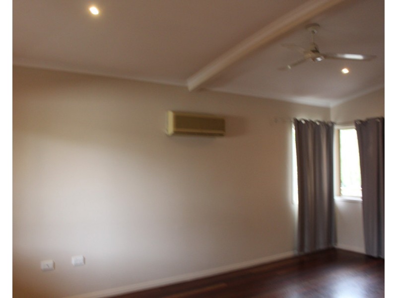 93 Malpas Street, Boyne Island QLD 4680