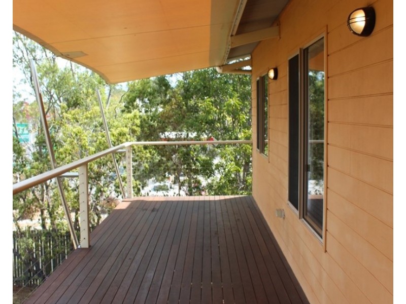 93 Malpas Street, Boyne Island QLD 4680