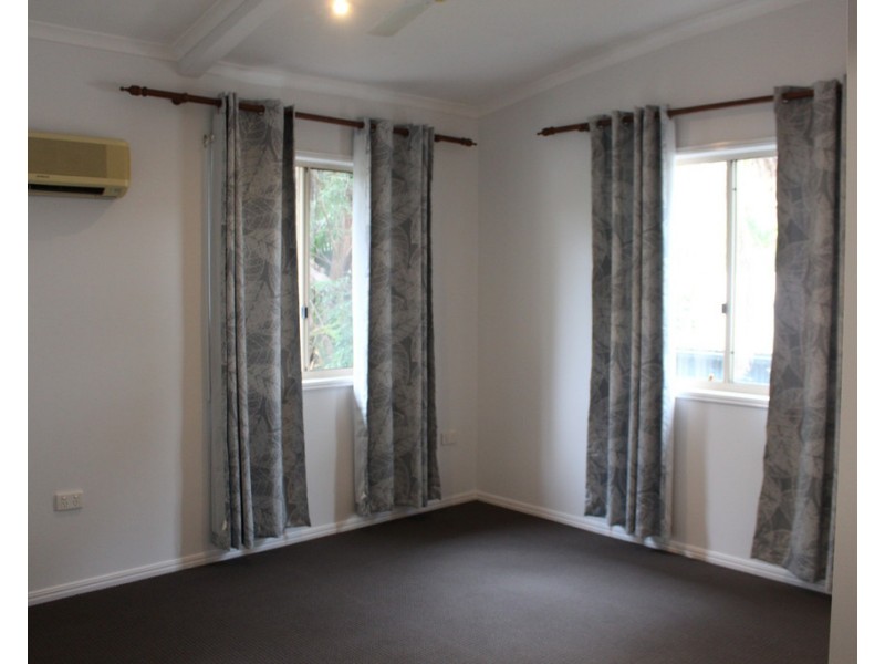 93 Malpas Street, Boyne Island QLD 4680