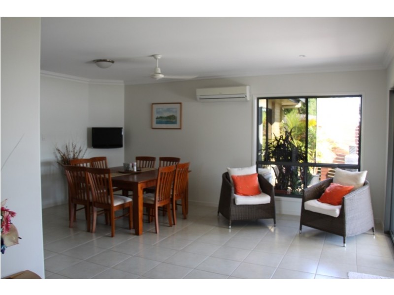 6 Stella Street, Boyne Island QLD 4680