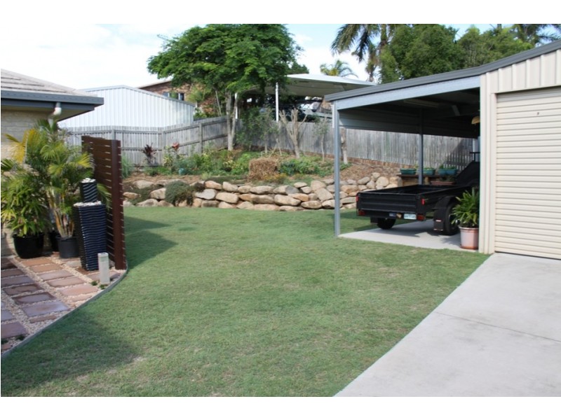 6 Stella Street, Boyne Island QLD 4680