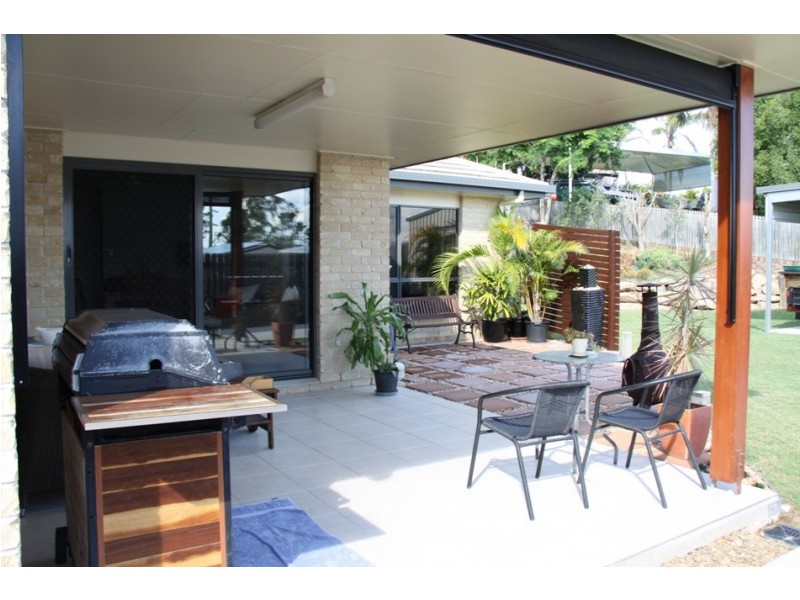 6 Stella Street, Boyne Island QLD 4680