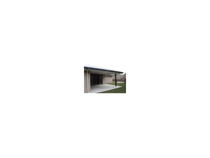 15 Valley Way, Boyne Island QLD 4680