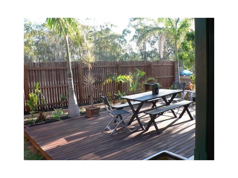 15 Waratah Crescent, Tannum Sands QLD 4680