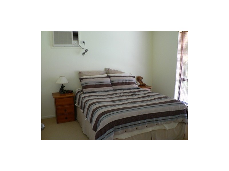 13 Pryde St, Tannum Sands QLD 4680