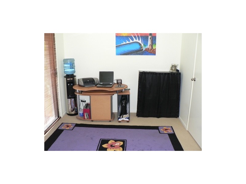 13 Pryde St, Tannum Sands QLD 4680