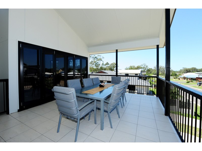 20 Lighthouse Drive, Boyne Island QLD 4680