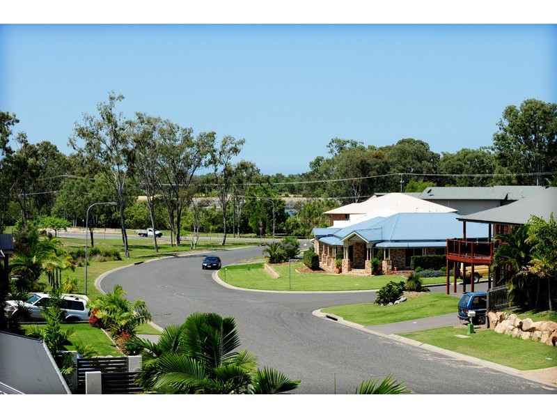 20 Lighthouse Drive, Boyne Island QLD 4680