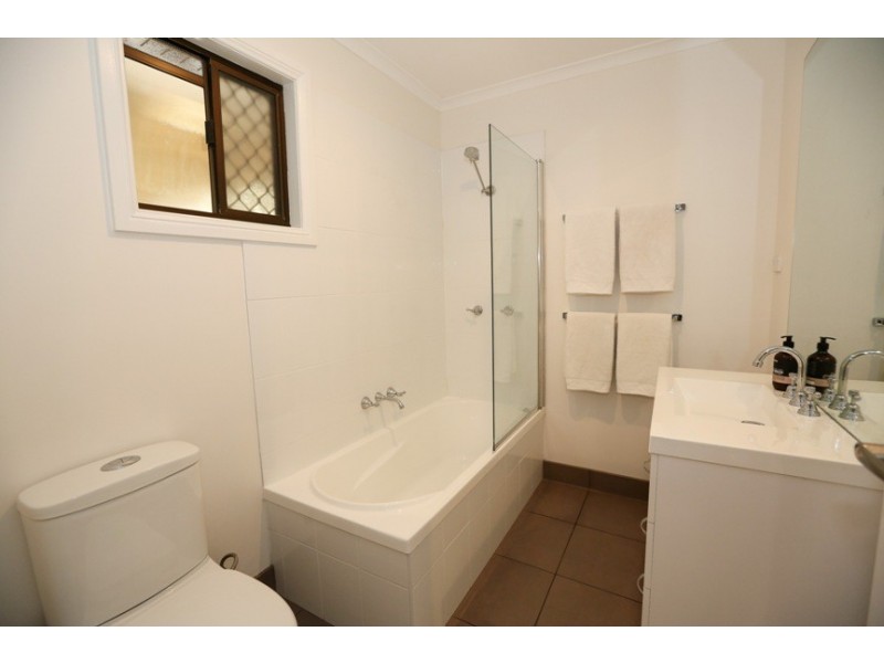 135 Malpas street, Boyne Island QLD 4680