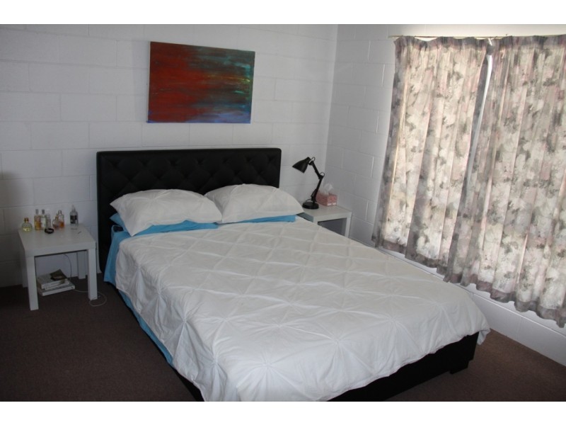 32 Lomandra Street, Boyne Island QLD 4680