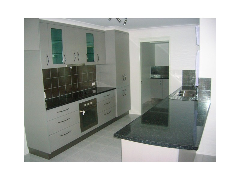 28 Golfview Drive, Boyne Island QLD 4680