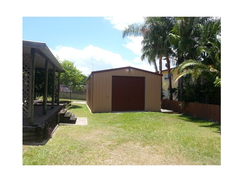 17 Pleasant Avenue, Tannum Sands QLD 4680