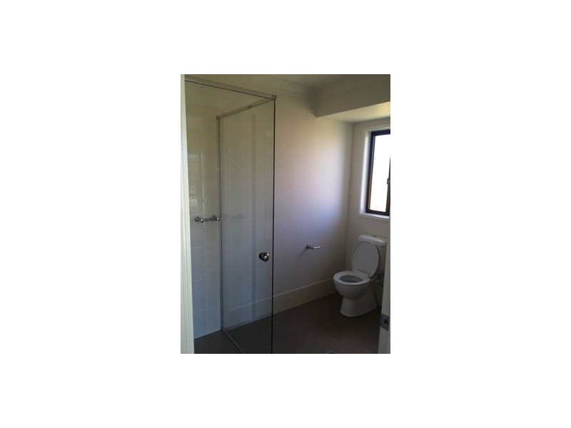 10 Numalia Lane, Boyne Island QLD 4680