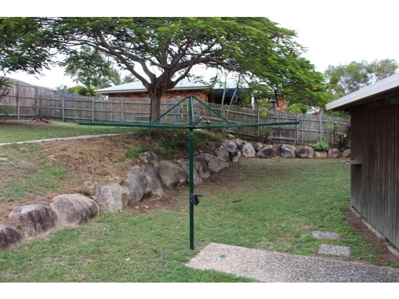 49 Beltana Drive, Boyne Island QLD 4680