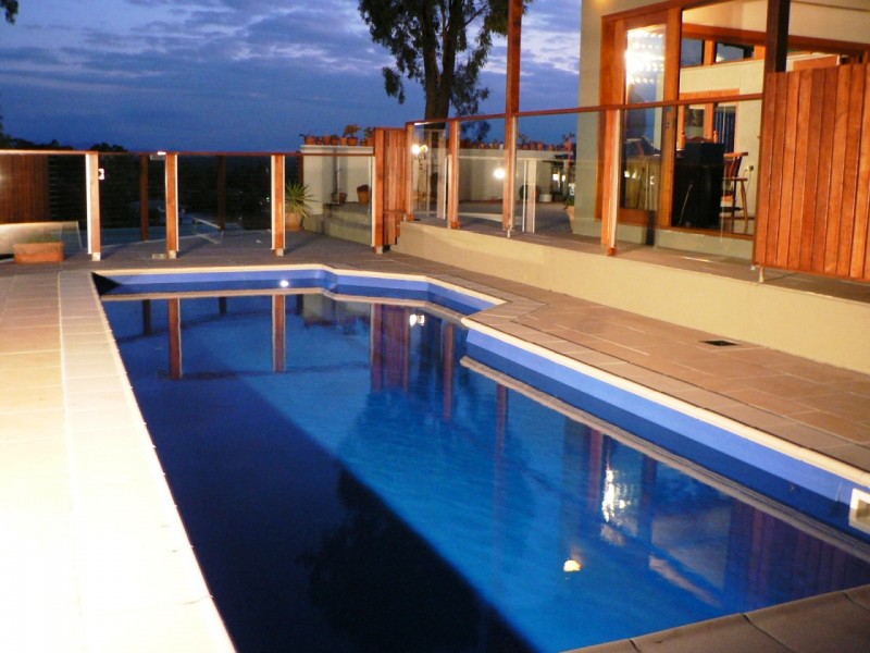18 Sayre Cres, Boyne Island QLD 4680
