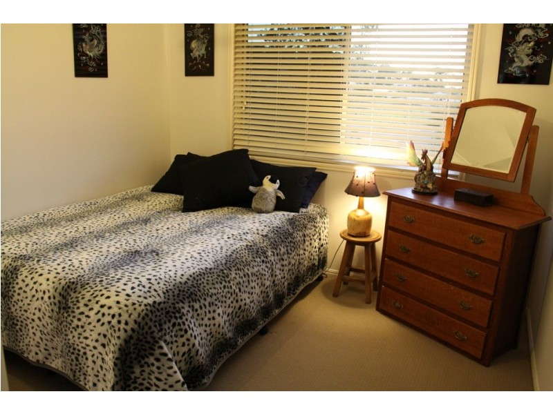 1 Ronald, Benaraby QLD 4680