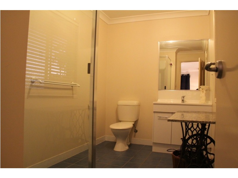 1 Ronald, Benaraby QLD 4680