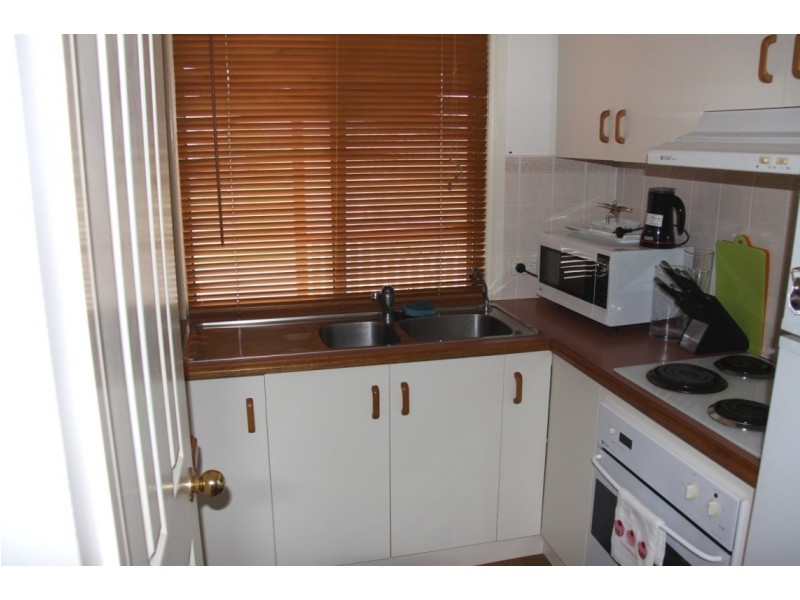 37 Beltana Drive, Boyne Island QLD 4680
