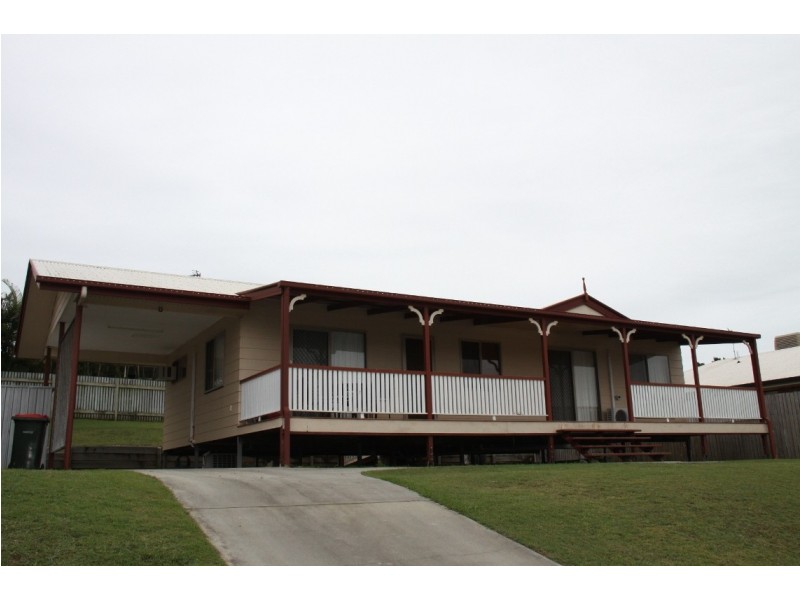 36 Beltana dr, Boyne Island QLD 4680