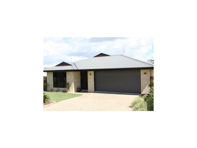 3 Jeana Close, Boyne Island QLD 4680
