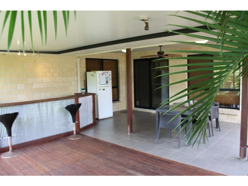 3 Jeana Close, Boyne Island QLD 4680