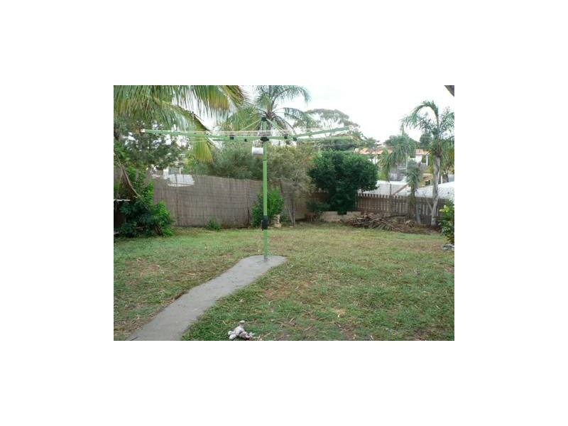 8 Macedon Street, Tannum Sands QLD 4680