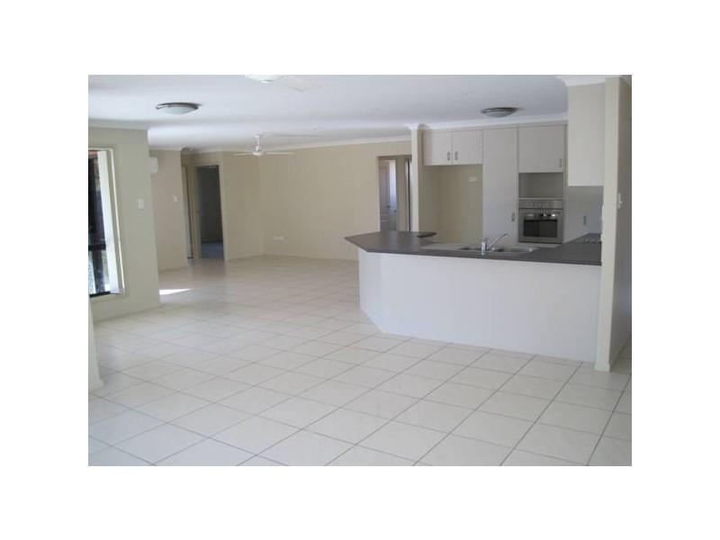 35 Longreach court, Tannum Sands QLD 4680