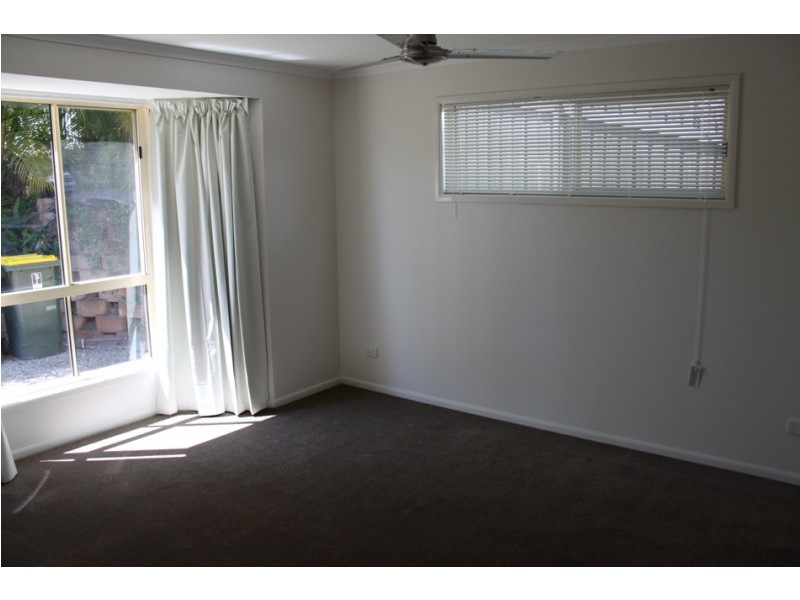 1/61 Langdon St, Tannum Sands QLD 4680