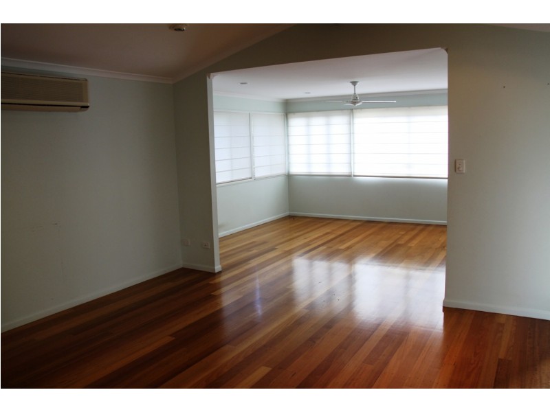13 Katandra Street, Boyne Island QLD 4680