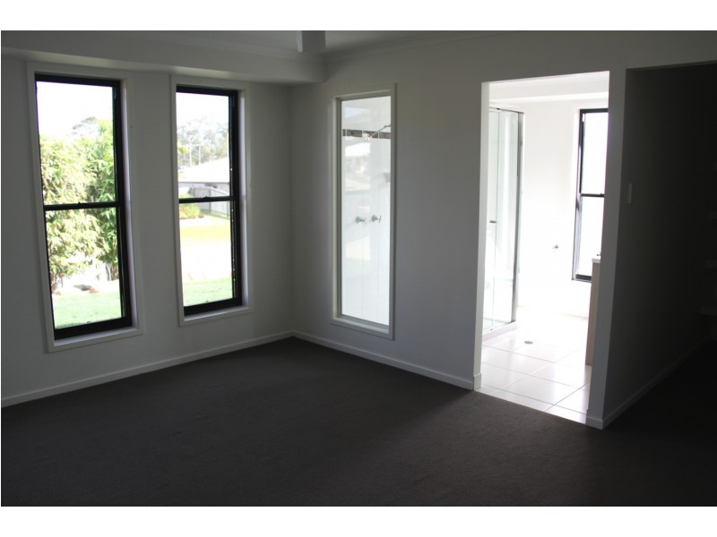 46 Bauhinia Street, Boyne Island QLD 4680