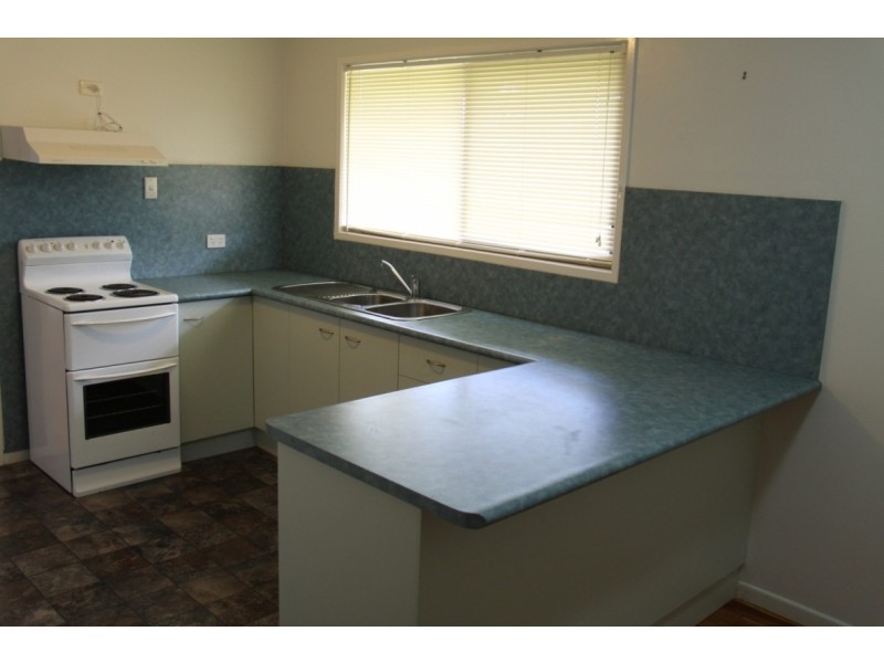 6 Chapple Court, Boyne Island QLD 4680