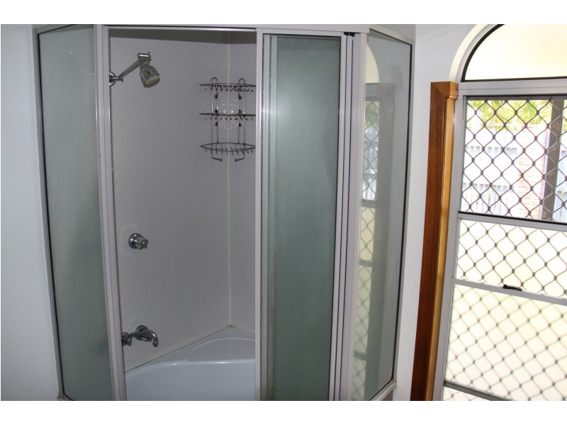 30 Golden Ave, Tannum Sands QLD 4680