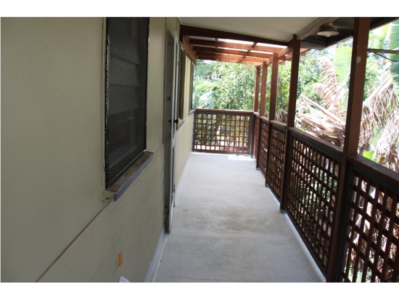 13 Yukana Street, Boyne Island QLD 4680