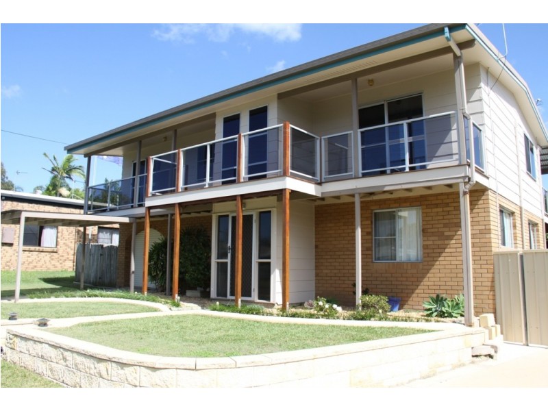 17 Polmaise Street, Boyne Island QLD 4680