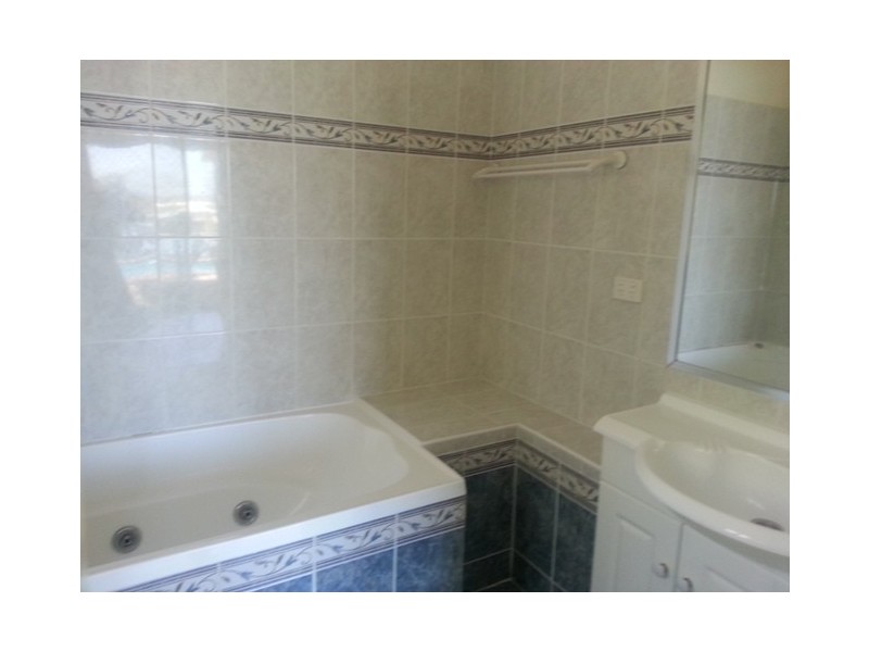 7 Forsyth Ct, Tannum Sands QLD 4680