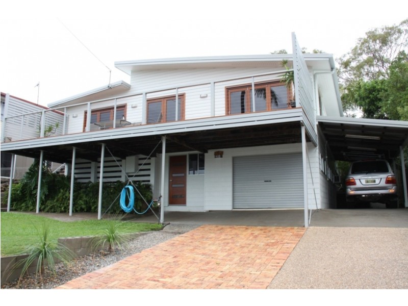 26 Amaroo Street, Boyne Island QLD 4680