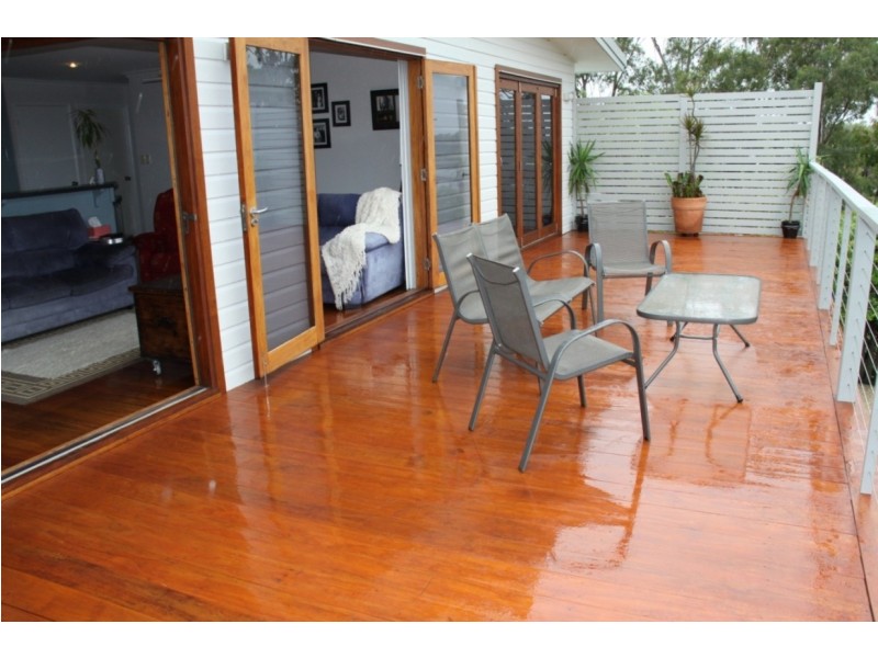 26 Amaroo Street, Boyne Island QLD 4680