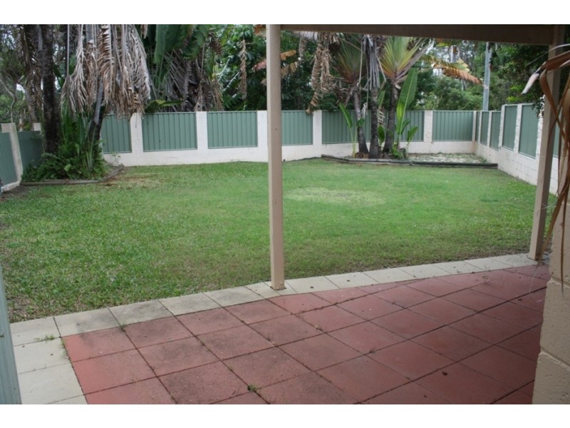 4 Yukana Street, Boyne Island QLD 4680