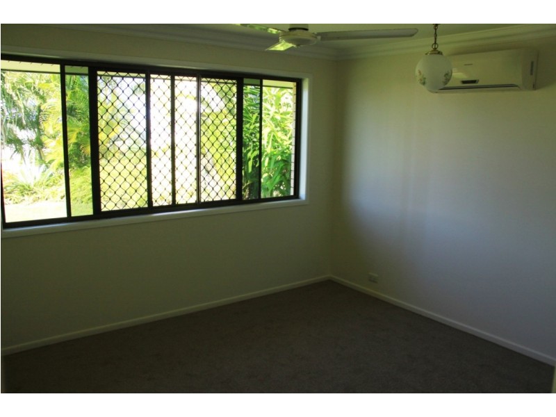 18 Chauvel Court, Boyne Island QLD 4680