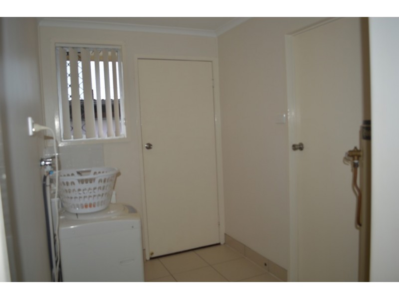 1/11 Madigan st, Tannum Sands QLD 4680