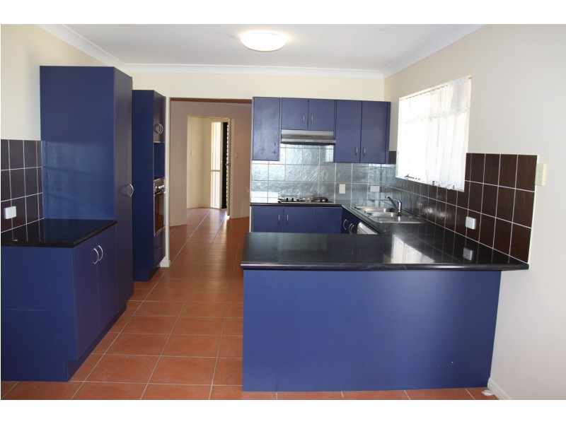 77 Hampton dr, Tannum Sands QLD 4680
