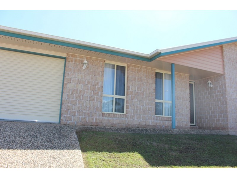 35 Pryde st, Tannum Sands QLD 4680