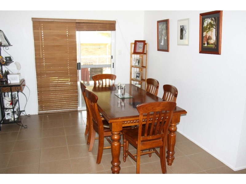 37 Beltana Drive, Boyne Island QLD 4680