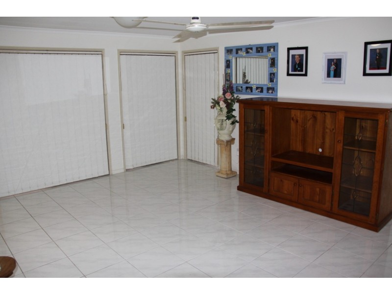 7 Yarran ct, Boyne Island QLD 4680